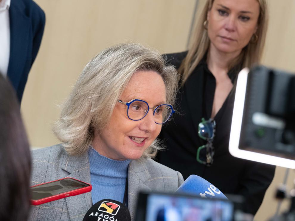 La gerente del SALUD, Ana Castillo, explica que el Decreto de Difícil Cobertura es una norma excepcional y temporal para llevar médicos a todo el territorio