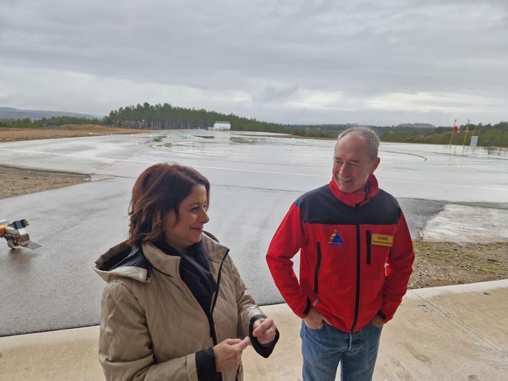 Emma Buj y Miguel Ángel Clavero durante su visita a la Helisuperficie Blancos de Coscojar