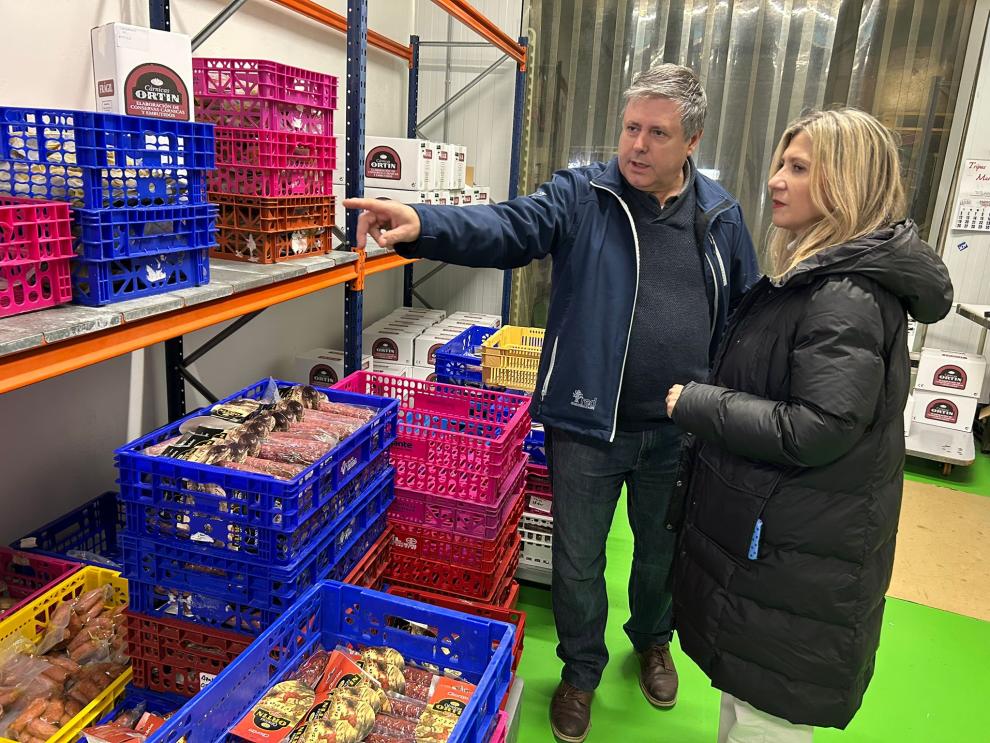 La vicepresidenta ha visitado Cárnicas Ortín