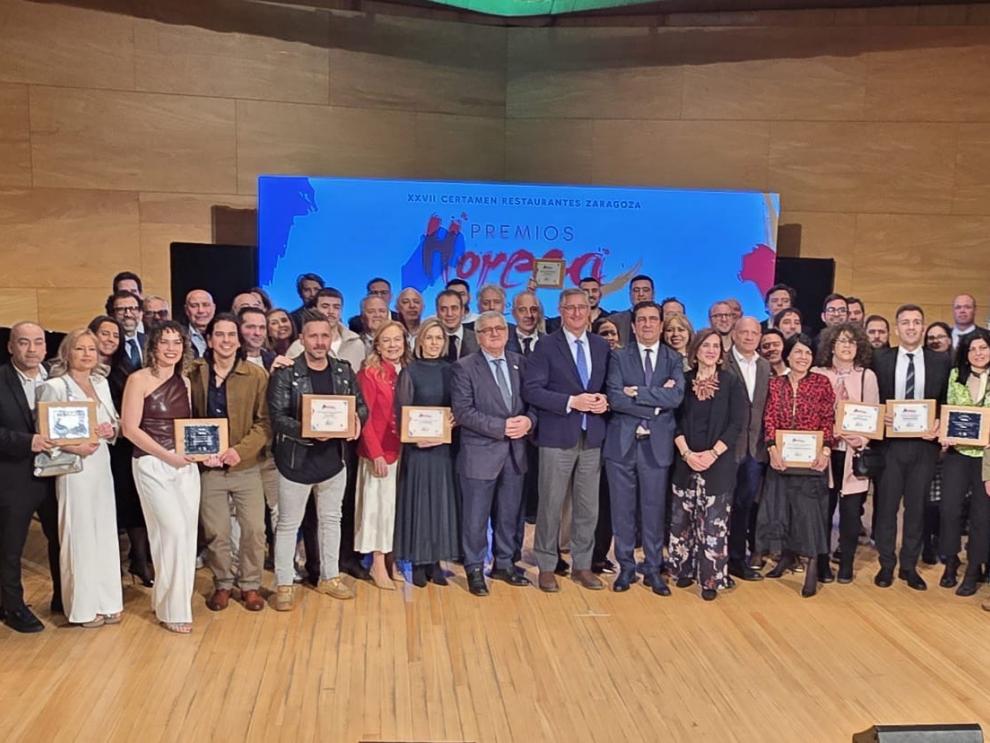 Foto de familia, tras la celebración de la gala.