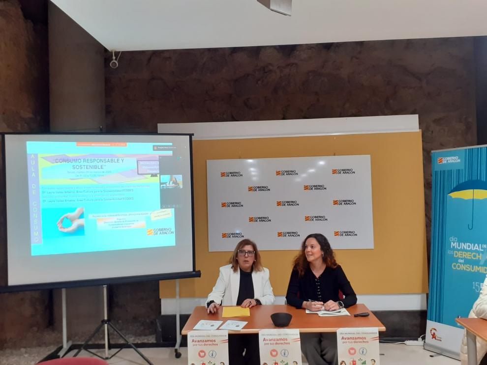 Inma de Francisco en el Aula de Consumo en Teruel