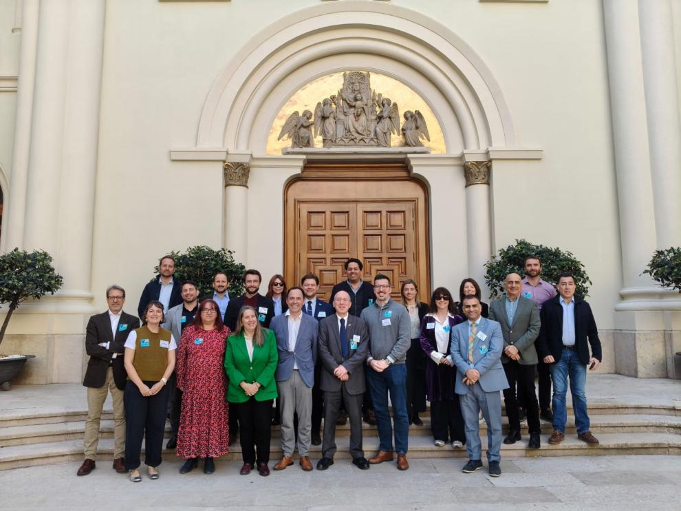 La misión comercial ha sido recibida en el Edificio Pignatelli