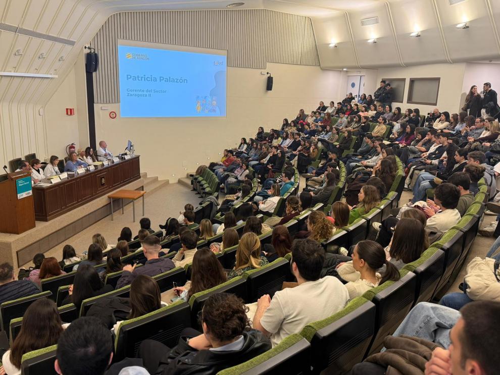 Un momento de la sesión celebrada hoy en el Hospital Universitario Miguel Servet de Zaragoza, donde se ha mostrado la oferta formativa del Sector sanitario