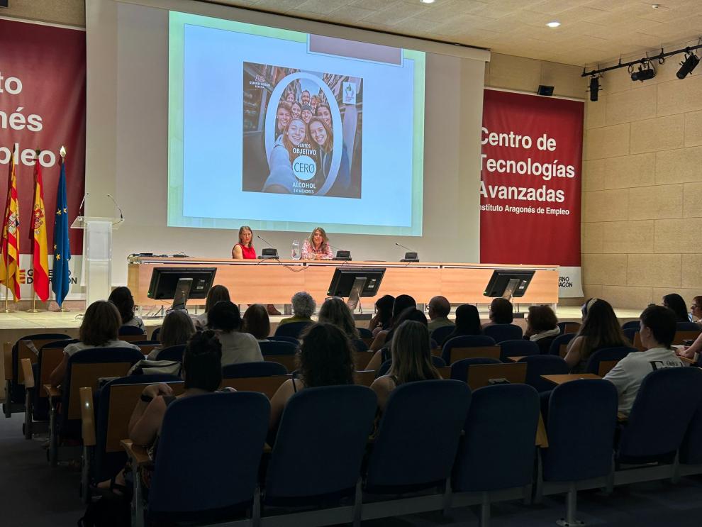 La jornada organizada por Salud Pública ha reunido a más de 2000 profesionales.