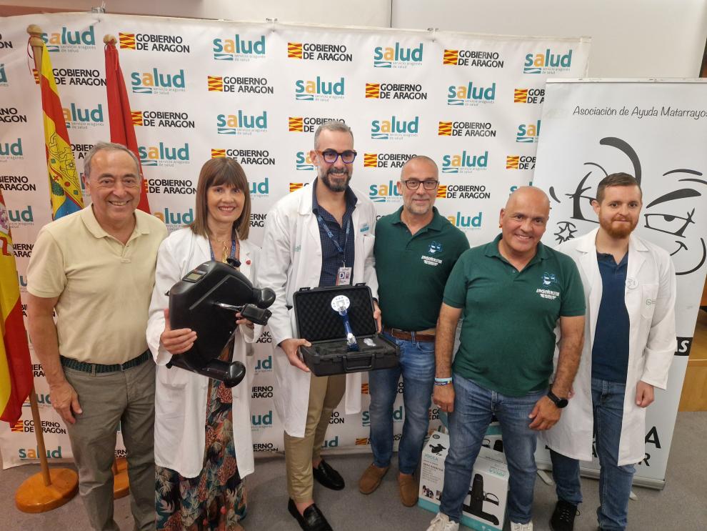 La Asociación de Ayuda ‘Matarrayos’ aporta material para favorecer la recuperación de pacientes hematológicos del Hospital Clínico Universitario Lozano Blesa de Zaragoza.