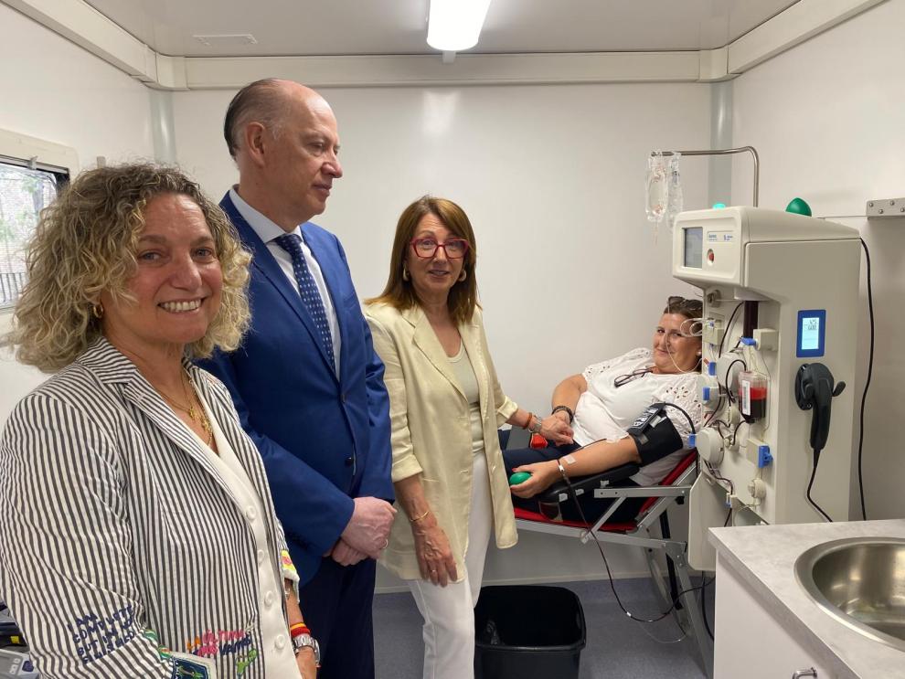 El consejero de Sanidad, Ángel Sanz, en la presentación de la primera Unidad de Donación de Plasma de Aragón