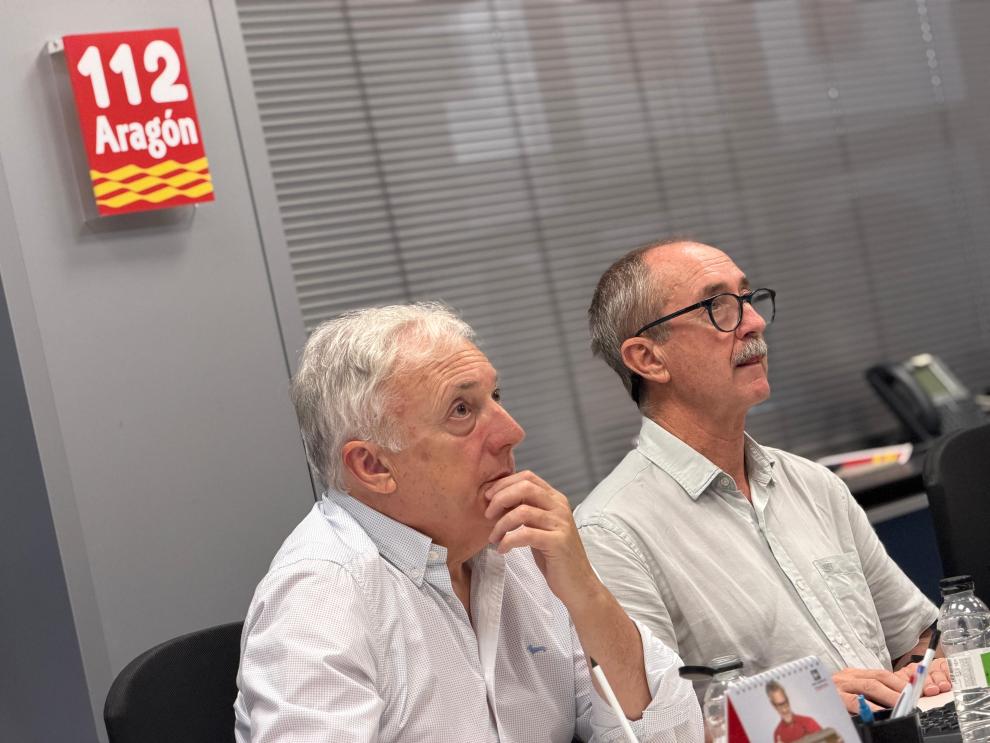 El consejero de Fomento, Vivienda, Logística y Cohesión Territorial, Octavio López, y el director general de Protección Civil, Miguel Ángel Clavero, durante el CECOPI.