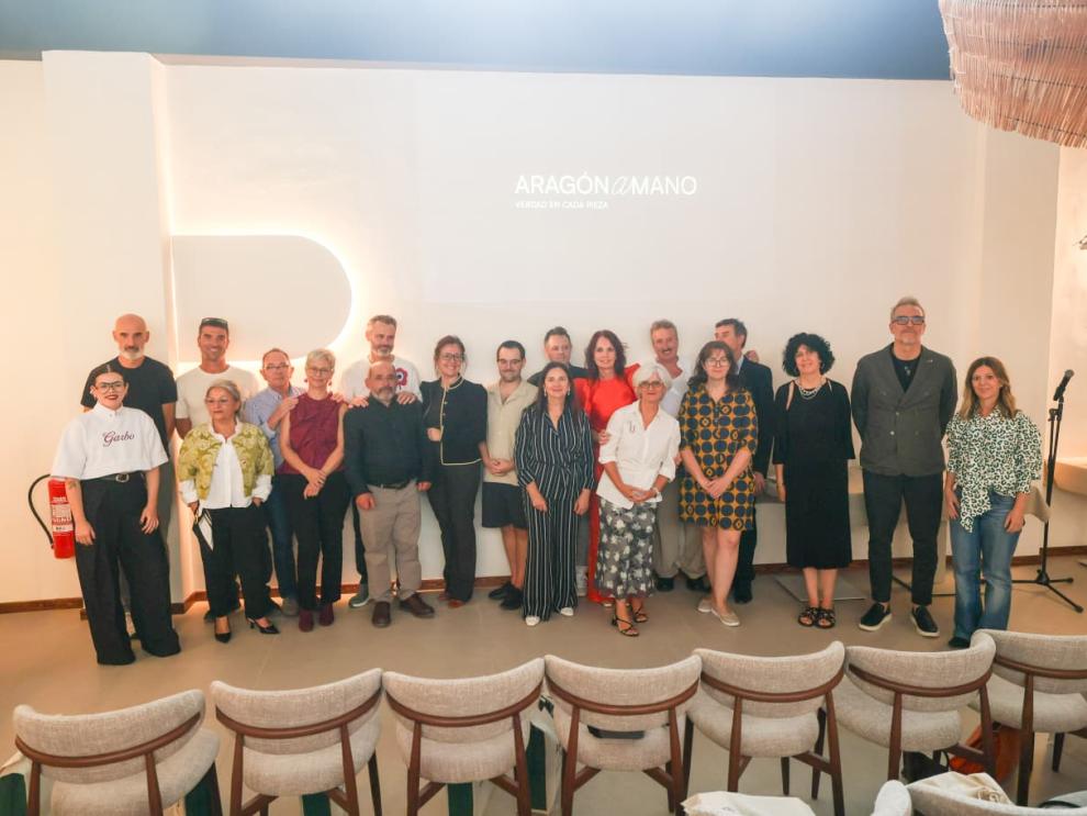 La consejera de Economía, Competitividad y Empleo ha participado en el nombramiento de los nuevos embajadores