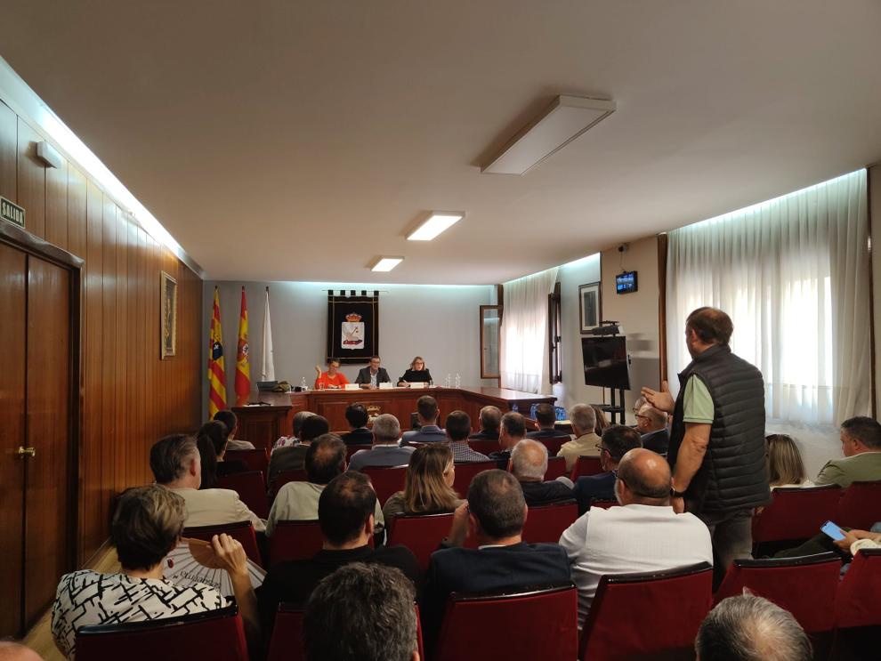 La reunión se ha celebrado en el Ayuntamiento de Andorra